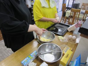 第１チェリーハウス～お菓子作り～2021年5月4日